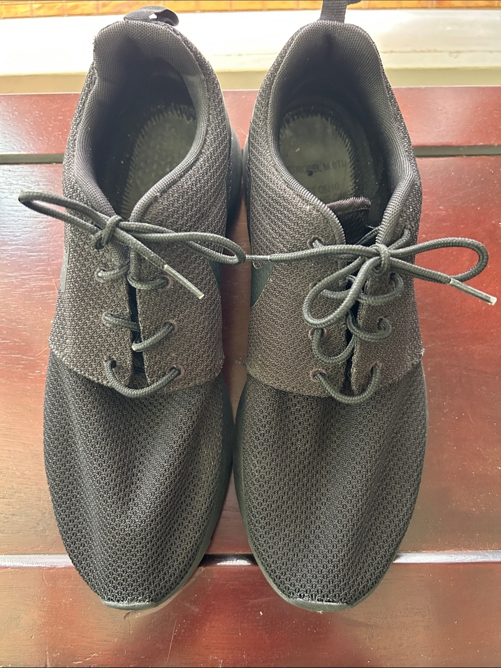 Nike Men's Black Knit Lace-Up Sneakers